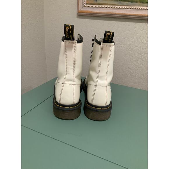 Dr. Martens combat Women's White and Black Boots - Picture 4 of 7